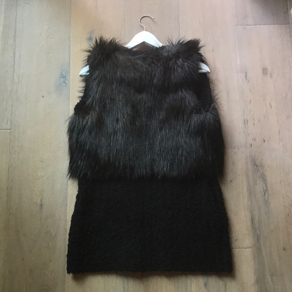 Guess Faux Fur Vest - Picture 2 of 4